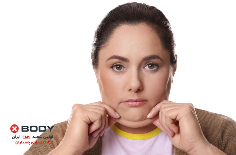 یکی از نگرانیهای رایج افراد در هنگام شروع رژیم لاغری، لاغری صورت و از دست رفتن شادابی آن است.